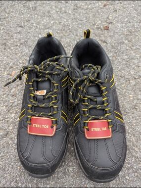 Crescent Black Athletic Steel Toe Work Shoe
